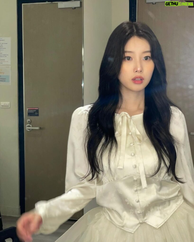 Actress Kang Hye-won HD Instagram Photos and Wallpapers March 2024