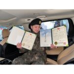 Kang Seung-yoon Instagram - 연말시상식 시즌에 맞춰 저도 상을 좀 받아봤습니다🤣
