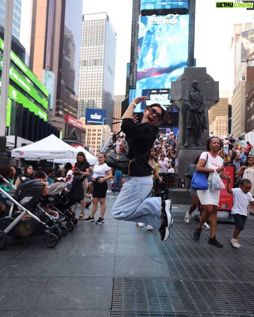 Kangna Sharma Instagram - New York Time square ❤️