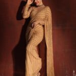 Kangna Sharma Instagram – Every woman in this world wears a little sparkle, some in their dress, and some in their eyes. – ❤️
Designer – @kamli_fashion
Photograper- @faizialiphotography
Makeup 💄- @makeup_asfaque
Hair by – @niralisoni.soni