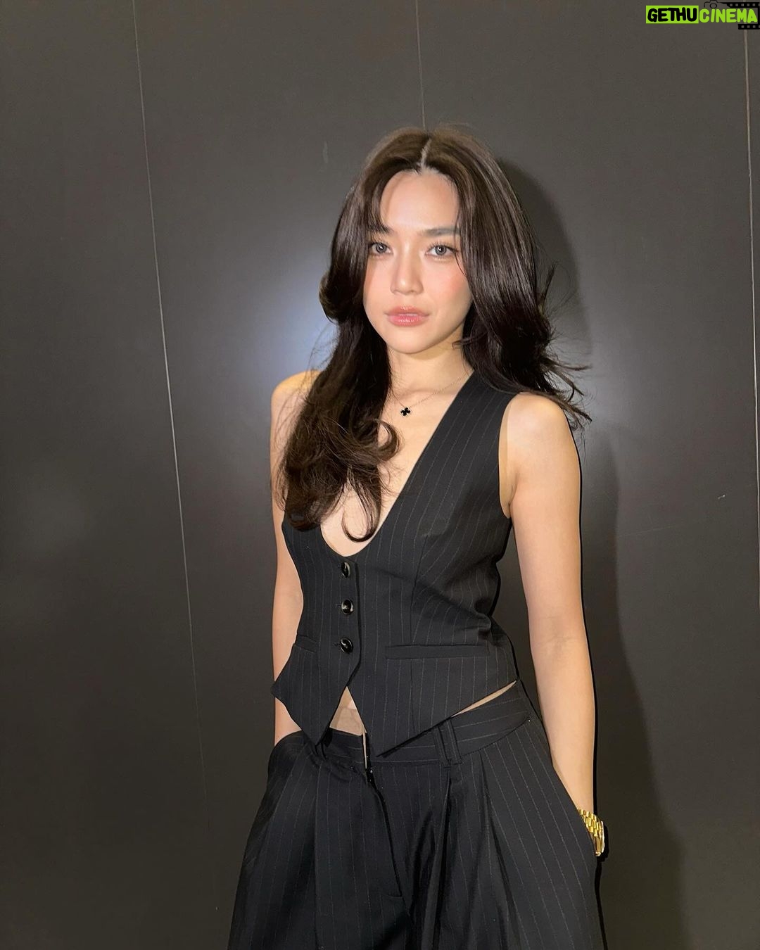 Kannarun Wongkajonklai Instagram - 🐰🖤 @tresemmethailand