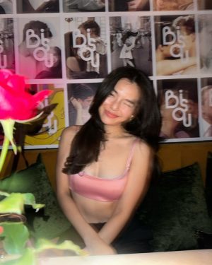 Kannarun Wongkajonklai Instagram - 🐰🌹