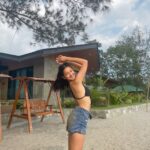 Kaori Oinuma Instagram - happy girl summer 🌞 @tokyowhite.ph