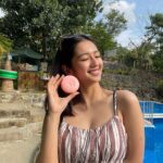Kaori Oinuma Instagram - It's summer time!! 🌞 Not worried about uneven skin tone and dry skin because i brought with me the tried and tested Tokyo White Sakura Soap 🌸 If you are all in for glowing skin this summer, then @tokyowhite.ph should be your travel bestie! ✨ Tokyo White is available in leading online platforms, retail stores and supermarkets nationwide! 💫 #TokyoWhiteBestie #kaorifortokyowhite