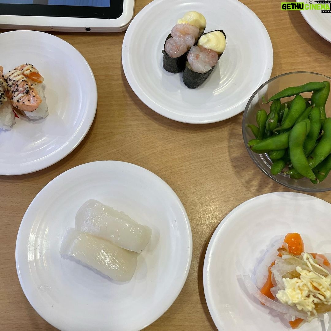 Kaori Oinuma Instagram - 🇯🇵 dump pt 1 new youtube video, 3pm!!