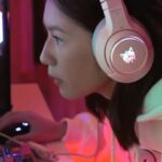Kaori Oinuma Instagram - Love knows no limits -- this is one of my realizations from our new song “Speed of Love” #SpeedThatMovesYou Valentine’s Day Video Series with @gigidelanaofficial, @markus made with @pldthome. If you haven’t listened to it yet, check it out and I want to hear your version! Please don’t forget to tag me and @pldthome 🤗❤️