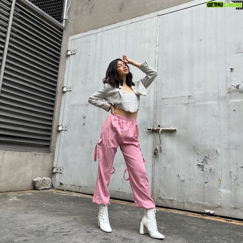 Kaori Oinuma Instagram - HIHS2 SOON! #ASAPHotList