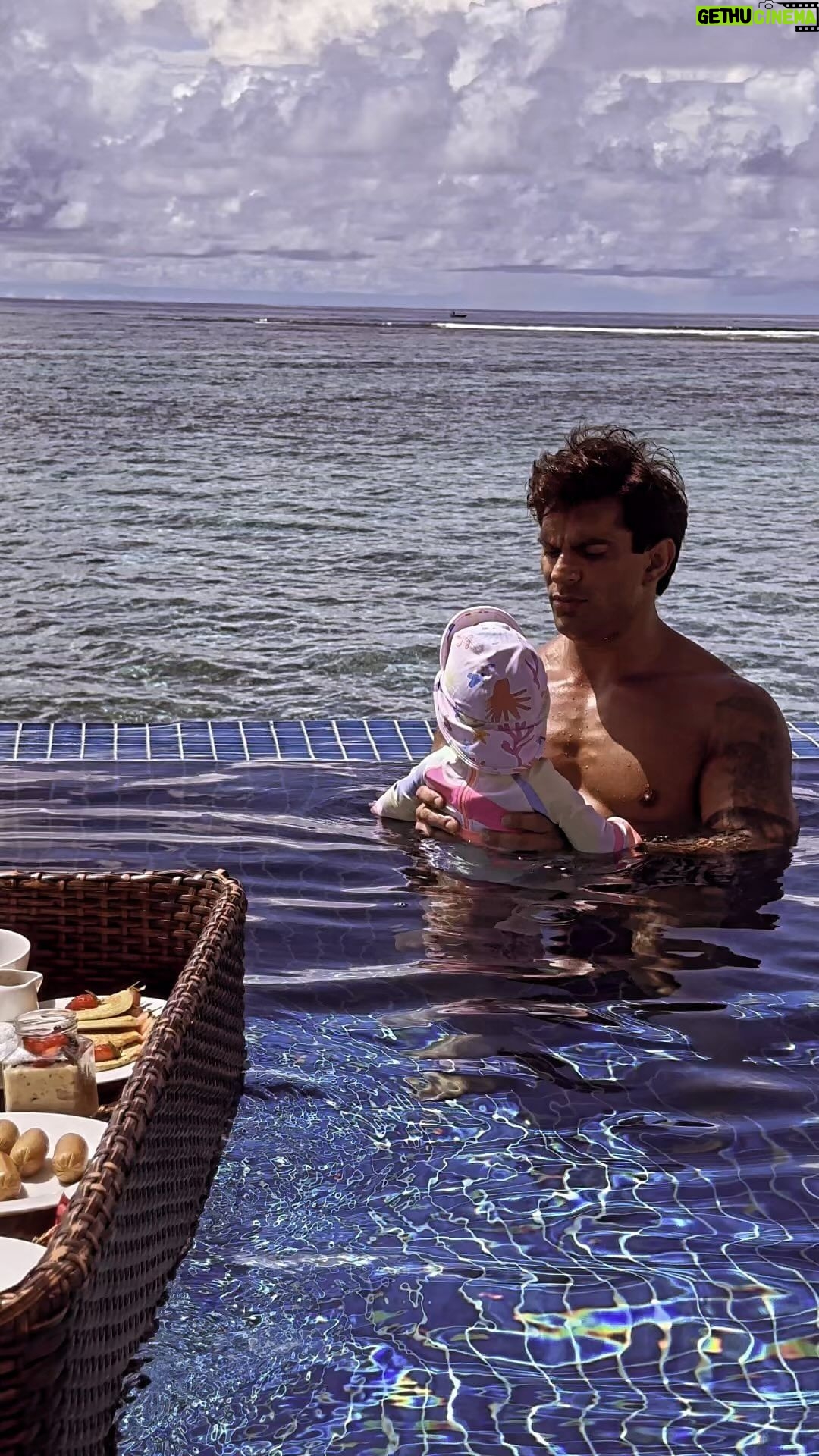 Karan Singh Grover Instagram - 🔱 I have never been so out of words and so full with the need to proclaim at the same time before…if someday I just spontaneously combust, please don’t judge me. #monkeylove . . . . @devi.basusinghgrover @bipashabasu @radissonbluresortmaldives @ncstravels #radissonbluresortmaldives #bluview