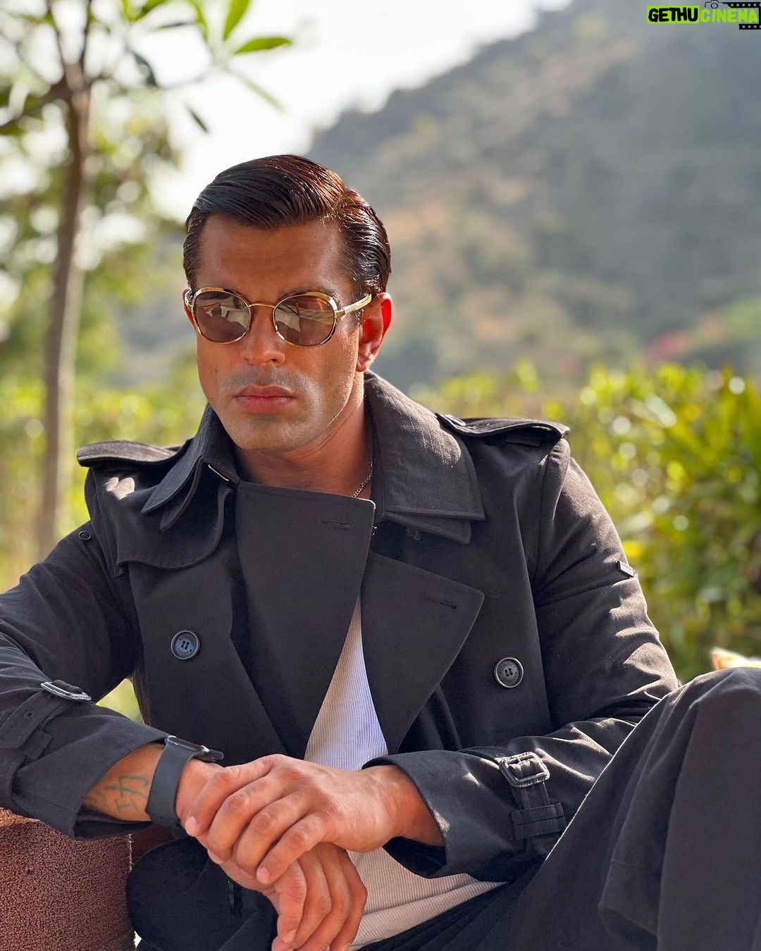 Karan Singh Grover Instagram - 🔱 Another me.