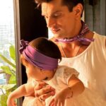Karan Singh Grover Instagram - 🔱 Happy 11th month birthday my chutanki! Thank you so much for choosing us. #devi