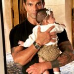 Karan Singh Grover Instagram - My Life ❤️🧿 #monkeylove #blessed #grateful