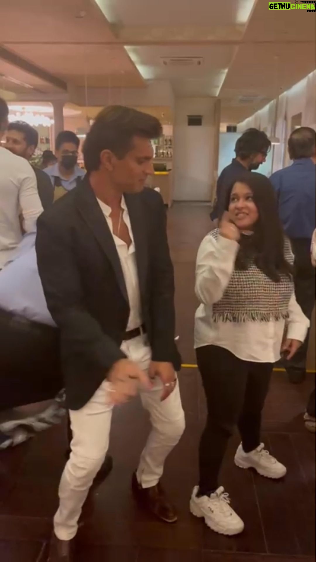 Karan Singh Grover Instagram - 🔱 Wish you a very very very happy birthday you Angel! @baitalikeeghosh You are true awesomeness! They’re ain’t no one like you and you know it’s true!! Happy birthday sweetheart! Love you soooooo much!!!! ❤️❤️❤️❤️❤️❤️❤️❤️❤️❤️❤️❤️ #angel