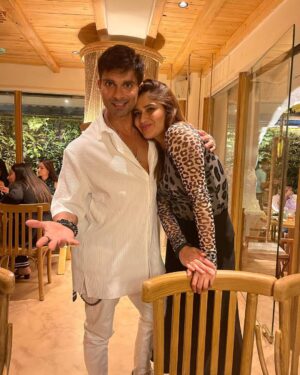 Karan Singh Grover Instagram - 🔱
Wish you a very very very happy birthday @artisingh5 
May universe bless you everything that you desire and may you shine more with every passing day! Love you soooooo much!!
#crazyandproud #loveyouforlife