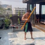 Karan Singh Grover Instagram - 🔱 Out of focus or autofocus? #workout #fitness #motivation #fitnessmotivation #fit #training #health #fitfam #lifestyle #exercise #muscle #healthy #sport
