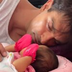 Karan Singh Grover Instagram - This is love❤️🧿 My heart … @iamksgofficial & Devi ❤️🧿 #fatherdaughter #monkeylove #grateful #blessed #durgadurga #newparents