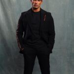 Karan Singh Grover Instagram – 🔱
Outfit: @shantanunikhil  @snbyshantanunikhil 
Stylist: @eshaamiin1 
📸 : @smileplease_25 

#fighterforever
