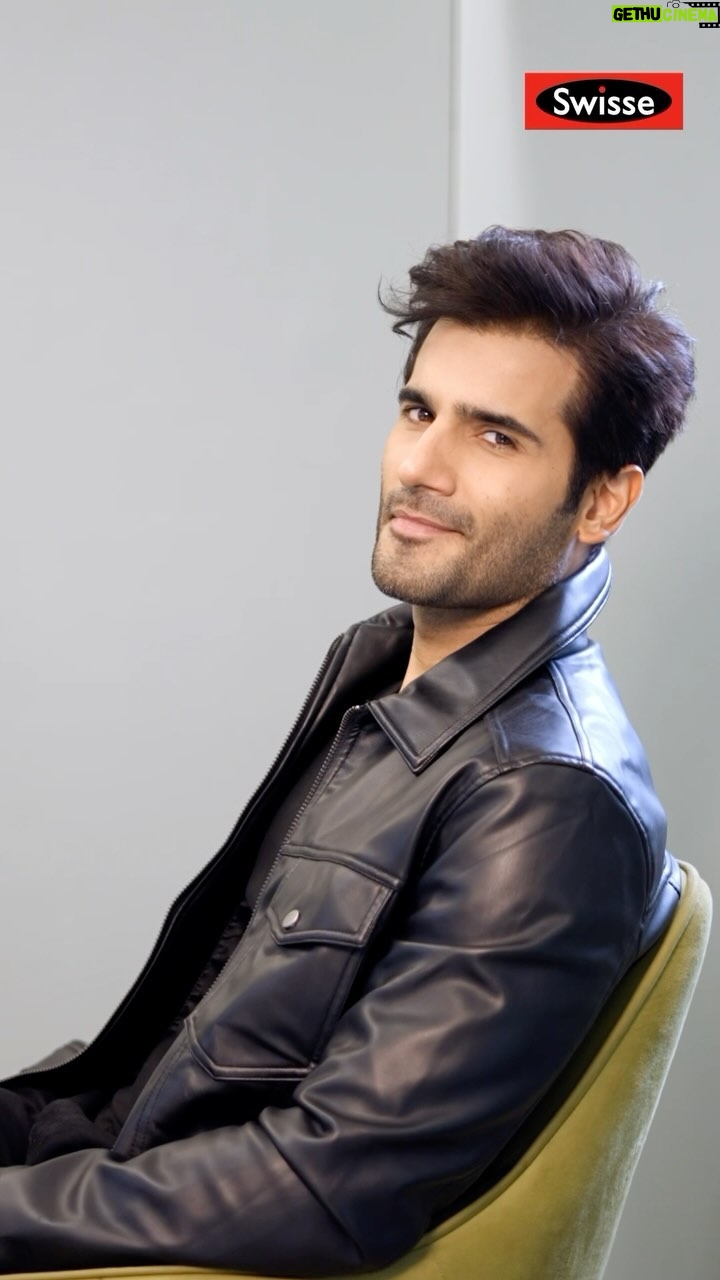 Karan Tacker Instagram - Why should girls have all the fun? β Spilling the tea on my favorite hair care supplement straight from Australia! Swisse Biotin+ is here to redefine hair care for everyone! Because strong, vibrant locks know no gender. πͺβ¨ . . @Swissein #SwisseWellness #Biotinsupplement #haircareformen #biotinsupplement Mumbai, Maharashtra