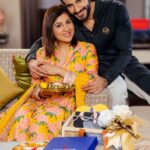 Karan Tacker Instagram - From cherishing childhood secrets to cherishing grown-up moments, you’ve been my forever friend. Gifting you Phoenix Gift Card this Raksha Bandhan was the best decision I’ve made. Thanks to Phoenix Palladium for making her the happiest to the extent that she bought the whole mall 😂. Here’s to many more memories and adventures, Sasha! —————————————— Location courtesy: @stregismumbai @forestessentials @michaelkors @jimmychoo Outfit courtesy: Sasha’s look - @labelritukumar @houseofmasaba @sashatacker Karan - @diesel @snbyshantanunikhi #PhoenixPalladium #PhoenixGiftCard #RakshaBandhan #Rakhi #Gift #RakhiGift #Gifting *T&C Apply This video was shot at Palladium Mumbai; brands and offers may vary for other Phoenix malls.