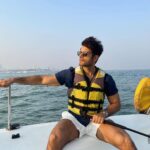 Karan Tacker Instagram - ⛵️ #SailingLessons #Sunday Mumbai, Maharashtra