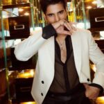 Karan Tacker Instagram - Cuz it’s the birthday month already ♉️🥳 Mumbai, Maharashtra
