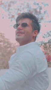 Karan Tacker Instagram - Happy holi 🌈 ——— #happyholi #holi2023