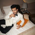 Karan Tacker Instagram - “Stick to the plan, don’t improvise,anticipate..” 🕴️ @sdsbykushalshah @robertson_lyngdoh_ ⌚️ @omega 📸 @elim_1523