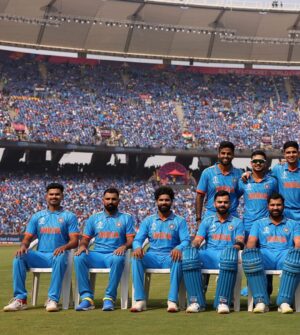 Karan Wahi Instagram - Dear #teamindia 

You have given the Best 2 months that this nation has witnessed over a decade .
Thank you for living up to the expectations of 1.4 billion people 
#no-pressure 😅😅

You have made true Everything that a 90’s kid wished and prayed for
My heart is So Full. 

❤️❤️

Yours sincerely
90’s KID