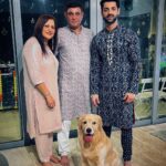Karan Wahi Instagram - HAPPY DIWALI 🪔 @arunwahi @wahi.veena @noah_thegoldenretriever