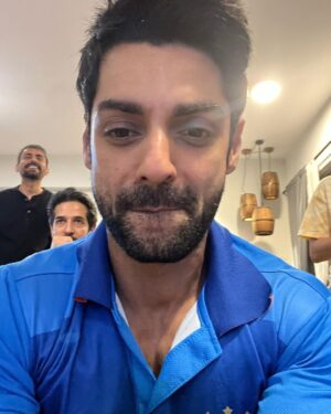 Karan Wahi Instagram - Sir JADEJA
That forward defence takes the cake…

What a Game 
What a Team 

What a player @virat.kohli 
Truly the Greatest 
#india #worldcup2023