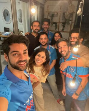 Karan Wahi Instagram - Sir JADEJA
That forward defence takes the cake…

What a Game 
What a Team 

What a player @virat.kohli 
Truly the Greatest 
#india #worldcup2023