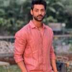 Karan Wahi Instagram – GuLabo Singh🤫😜