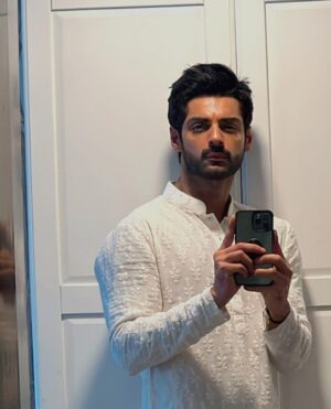 Karan Wahi Instagram - #ganpatibappamorya