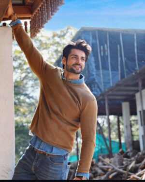 Karan Wahi Instagram - Thoda Filmy Mood Hai Aaj😜