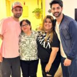 Karan Wahi Instagram – When ClassTeacher is in Town …

Thankfully humne seekha kaafi kuch 🤪🤪🤪
#hailstmRkswethechildren 😋😋
@barunsobti_says @pallavimehta_4 @kavitamehtateaches
