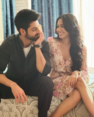 Karan Wahi Instagram - My Sakhi 🧚🏻‍♀️
2 days to goooo… 

#raishinghanivsraishinghani 12th Feb Monday to Wednesday 8pm on @sonylivindia