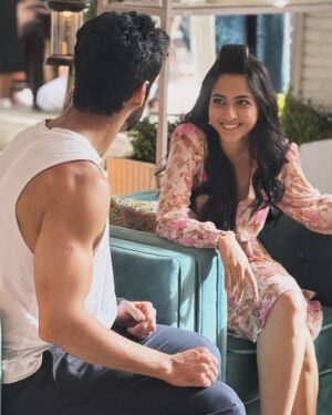 Karan Wahi Instagram - My Sakhi 🧚🏻‍♀️
2 days to goooo… 

#raishinghanivsraishinghani 12th Feb Monday to Wednesday 8pm on @sonylivindia