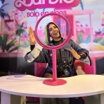 Karen Polinesia Instagram - Tu puedes ser lo que quieras ser… Y es verdad, tienes la libertad de decidir hacia donde quieres dirigir tu vida y cómo ser en ella, #barbielapelícula trae un mensaje que es necesario para estas generaciones sobre todo para las mujeres… saca fuerza de donde tengas que sacarla, atrévete a ser y sobre todo amate y valórate siempre! AMO SER MUJER!!!! ✨