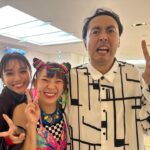 Karen Takizawa Instagram - 昨日はさんま御殿3HSPみていただいた方、 ありがとうございます♡ いまとなってもあそこに座らせて頂く頃には毎回汗をかいて、緊張しています🥹 でもいつまでたっても永遠に安心や落ちつきには変わらない、緊張すぎながらも楽しい場所です。💓 昨日もドキドキしすぎていましたが、 うしろに隔週で会うフワちゃんいたので よかったです😂 何もかも楽しいが増えちゃいます✨ あっという間に10月です。 もう秋のスペシャルを収録していたり、 年末を香らすの番組が現れてくるんでしょうね☺️