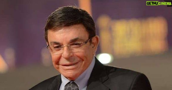 Karim Abdel Aziz Instagram - البقاء لله فى الفنان و الانسان الكبير الاستاذ سمير صبرى.. ربنا يرحمه برحمته الواسعه و يسكنه فسيح جناته 🙏🏼🙏🏼🙏🏼