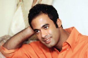 Karim Abdel Aziz Instagram - إنا لله و إنا اليه راجعون ..
ربنا يرحمك يا هيثم و  يجمعنا معاك علي خير ..