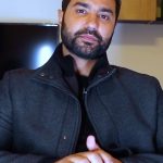 Karim Fahmy Instagram – #كريم_فهمي بدور عمر

مسلسل #ازمة_منتصف_العمر ابتداءً من ٢٦ يناير على
@shahid.vod

@karimfahmiofficial
@rihamabdelghafour
@hendabdelhalimofficial
@ranaraeis
@omarelsaeed
@rakeensaad
@kareemeladl
@sabbahanwar

#cedarsart
#سيدرز_ارت