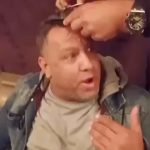 Karim Fahmy Instagram – لما تقرر تحلق للحلاق بتاعك بالعافيه @rafat.fawzy @bydinarashed @sherif_m0hsen @deenarashed. 
من كواليس أزمة منتصف العمر