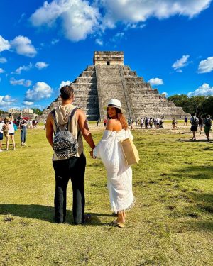 Karim Fahmy Instagram - Just had the amazing experience of visiting Chichen Itza in Mexico, wouldn’t have enjoyed it this much if it wasn’t for @travistaegypt planning and perfect execution for our trip.