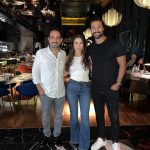 Karim Fahmy Instagram - مع صديقي و اخويا طارق الجنايني منتج حكايات بنات و صديقتي صبا مبارك ( احلام ❤️) …. فكركوا بنحضر ايه ؟ 😉