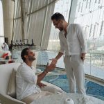 Karim Fahmy Instagram - جزيل الشكر لحكومة ابوظبي و قيادتها علي منحي الإقامه الذهبيه في دولة الإمارات العربيه المتحده ، كل شكري و احترامي لدولة الإمارات الشقيقه قيادة و شعبا . ❤️ #Home #WelcomeHome #WelcomeToAbuDhabi #ADRO #twofour54 #inabudhabi #موطن #أهلاً_بك_في_موطنك #أهلاً_بك_في_أبوظبي #مكتب_أبوظبي_للمقيمين @adresidentsoffice @visitabudhabi @dctabudhabi @2454abudhab. @hessa189 @bee.almaz @aymanellissy