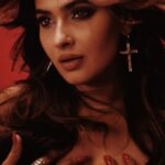 Karishma Sharma Instagram - In my Cindy Crawford era 💃🏻💃🏻 Shot by @pehelaggarwal Hair by @arifayadav_make_you_gorgeous Makeup by @nidhisharma_mua