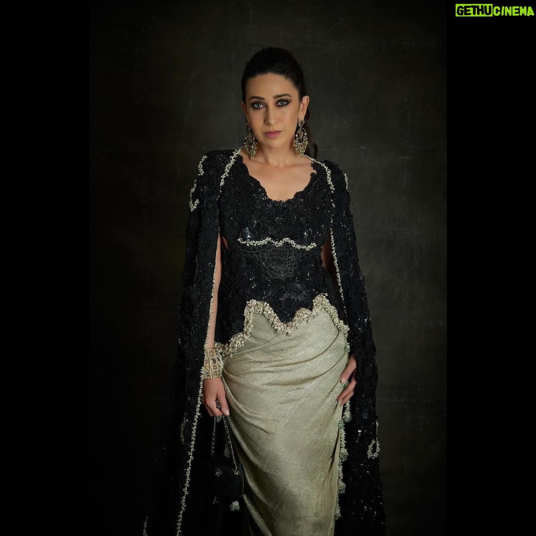 Karisma Kapoor Instagram - Last night was 💣⚡️❤️✨