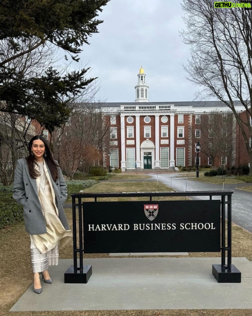 Karisma Kapoor Instagram - It was an absolute pleasure and honour to be a speaker at the India Conference at Harvard 🙏🏼 Shout out to @kareenakapoorkhan for joining us for an impromptu but insightful chat. Thank you to @sunnysandhu24 and team #HarvardIndiaConference for being so wonderful. This was truly special ❤️✨ #ICH2024 #IndiaRising #IndiaConferenceAtHarvard @harvardindiacon @harvardbusinessschool Harvard Business School