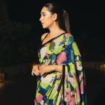Karisma Kapoor Instagram - Multicoloured Magic 🖤 #FilmFareAwards2024