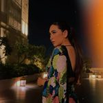 Karisma Kapoor Instagram - Some glitz and glam ✨ #behindthescenes @filmfare